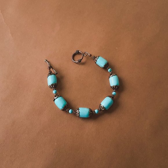 Handmade Turquoise Howlite Gemstone Copper Beaded Southwest Style Boho Bracelet - Picture 3 of 9